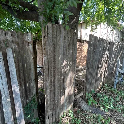 Fence Repair & Support Post Installation — gallery image 3