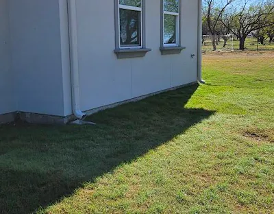 Exterior Siding Gap Sealing — gallery image 1