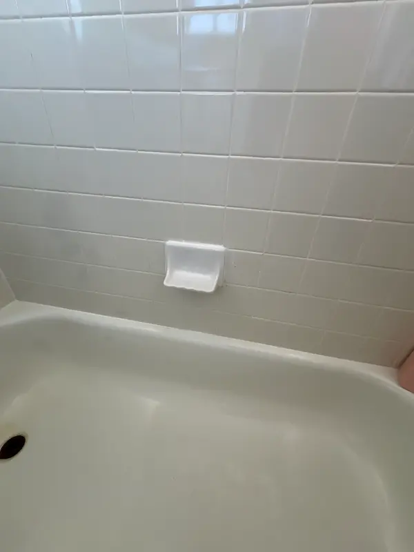 Patio Sconces, Drain Clearing & Caulk Work
