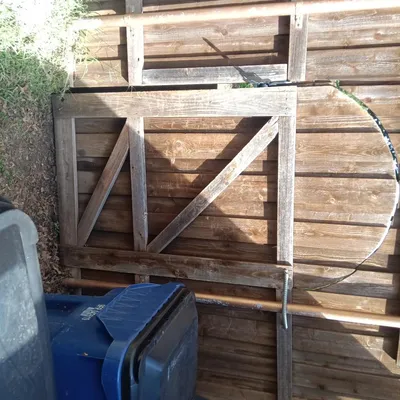 Gate Adjustment & Hinge — gallery image 4
