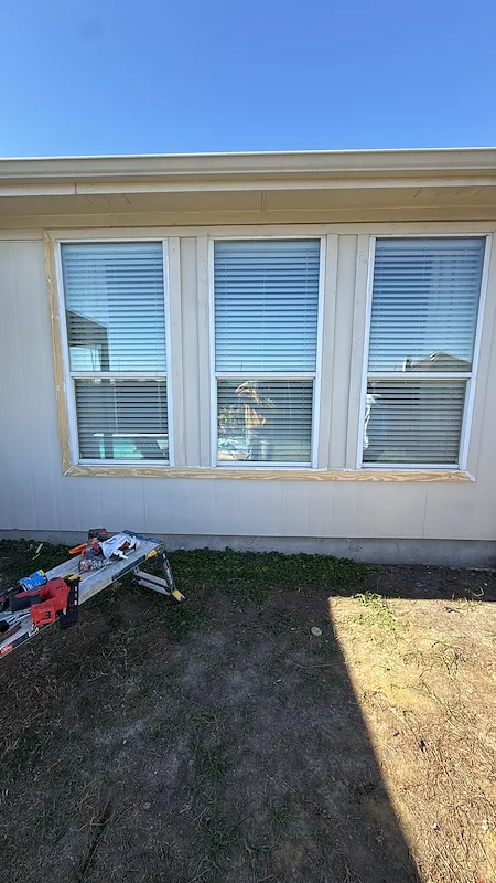 Exterior Window Trim Replacement & Caulking