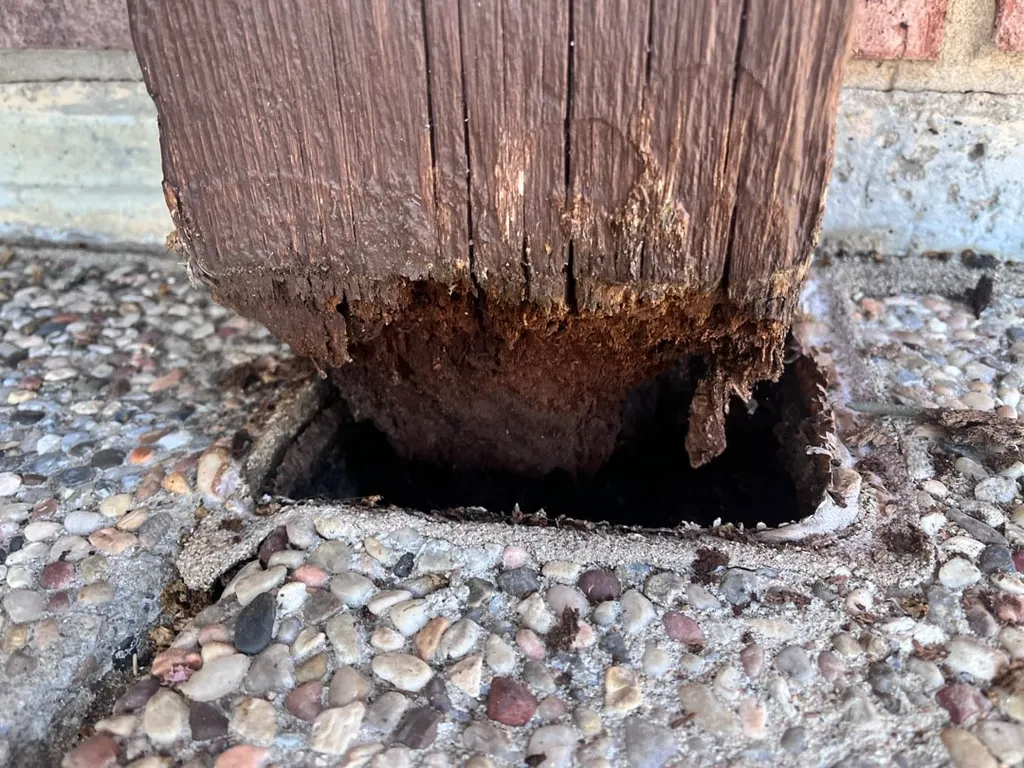 Pergola Post Repair